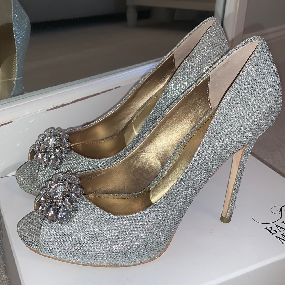 Belle by Badgley Mischka Silver Peep-Toe Heels